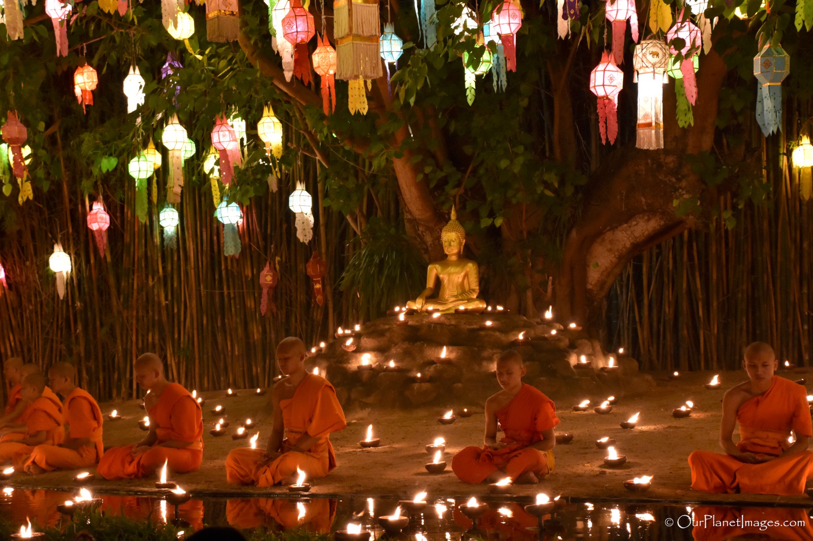 Lantern Festival Ceremony at Wat Phan Tao, Chiang Mai Thailand