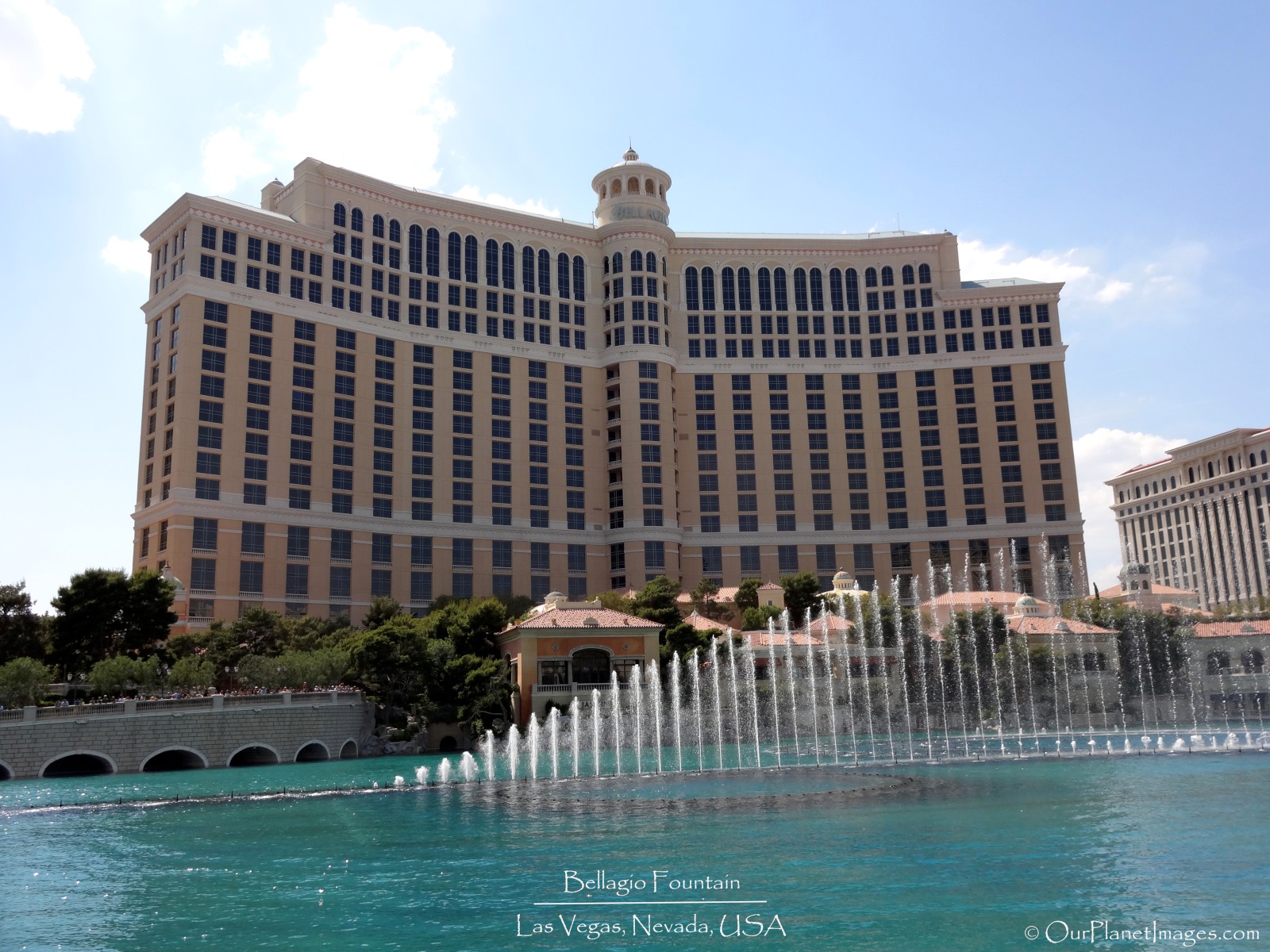 Bellagio Fountain Day Show