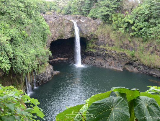Rainbow Falls - Hawaii
