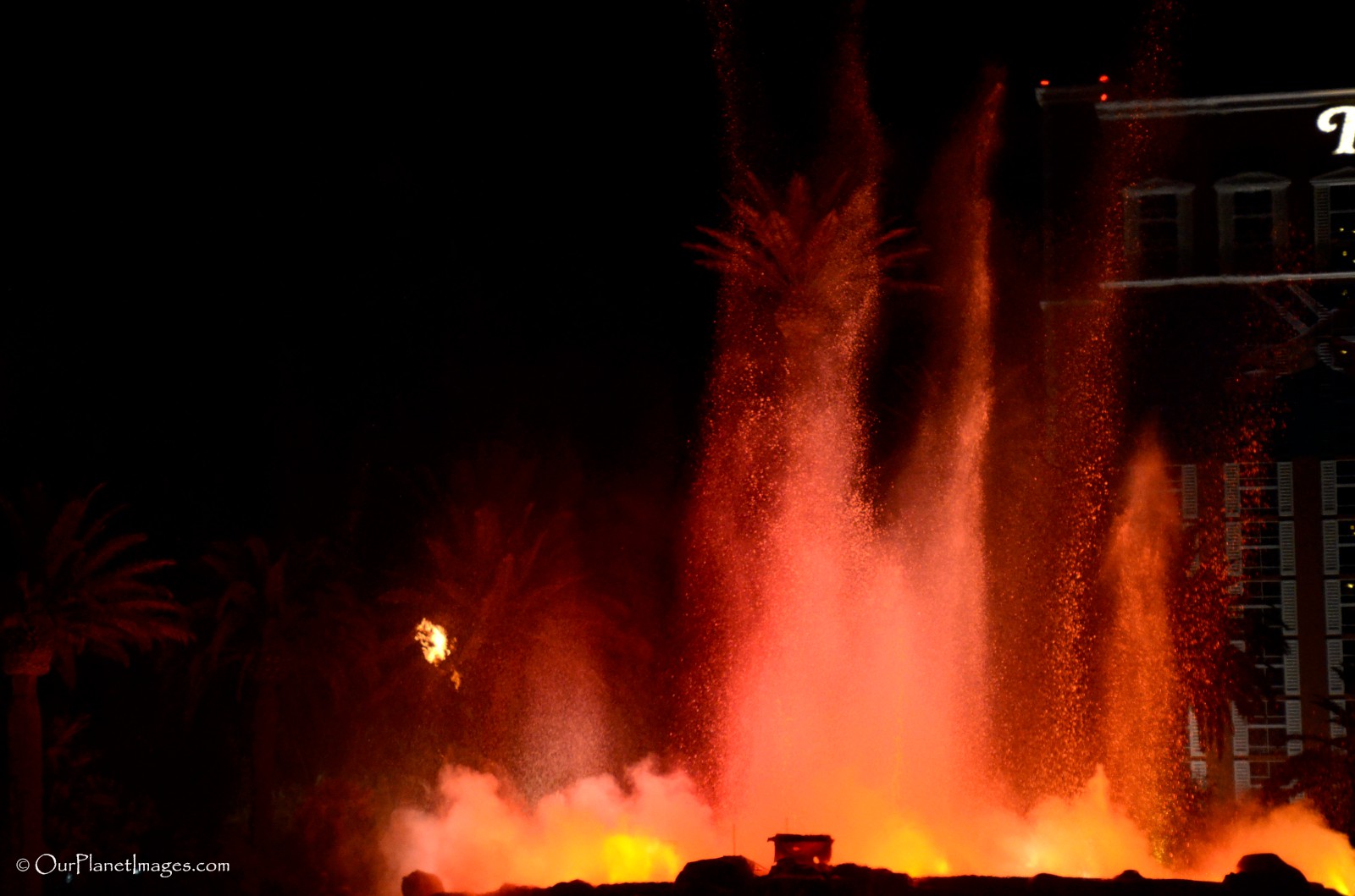 the volcano mirage casino las vegas