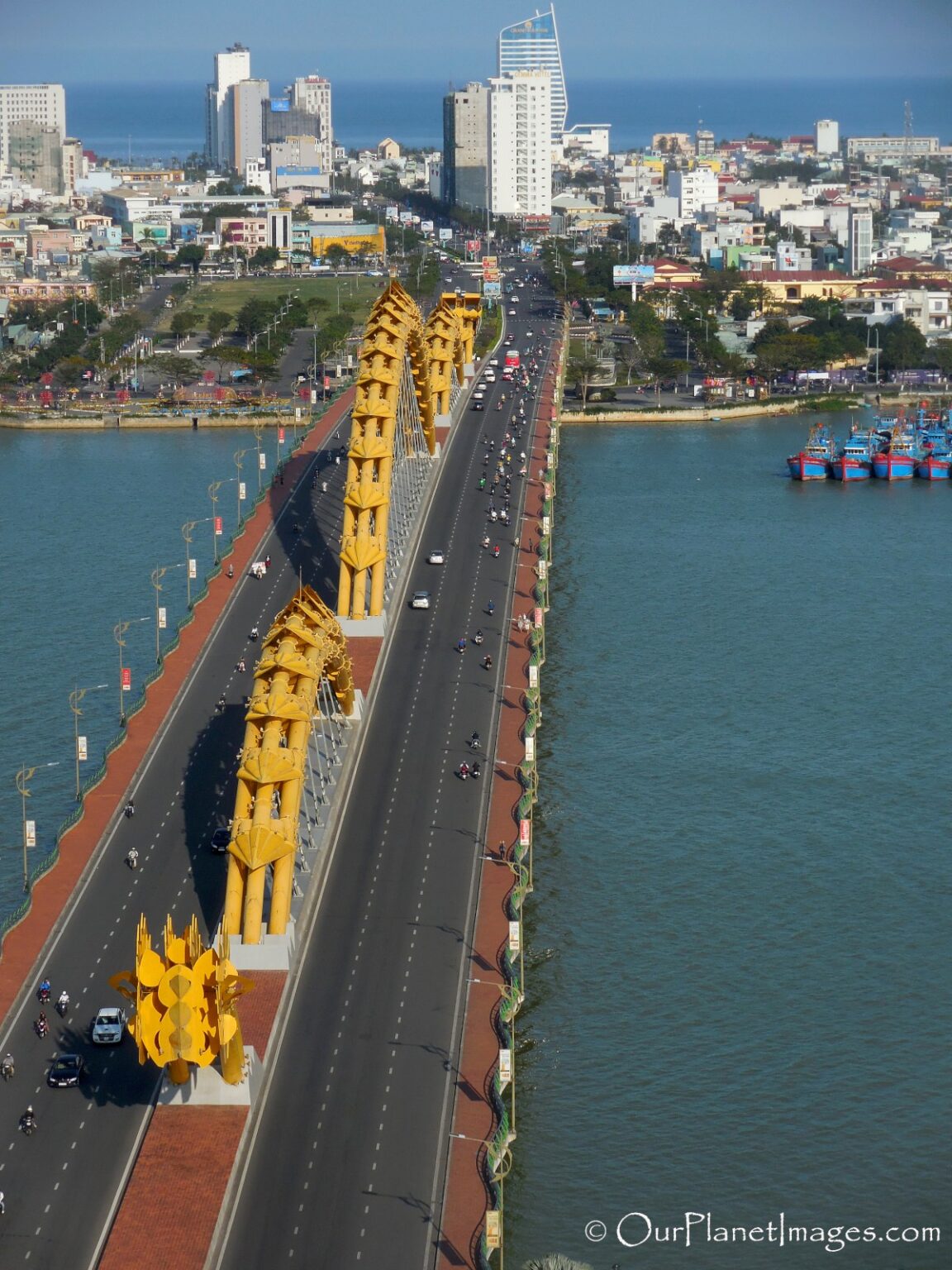 Dragon Bridge - Da Nang, Vietnam